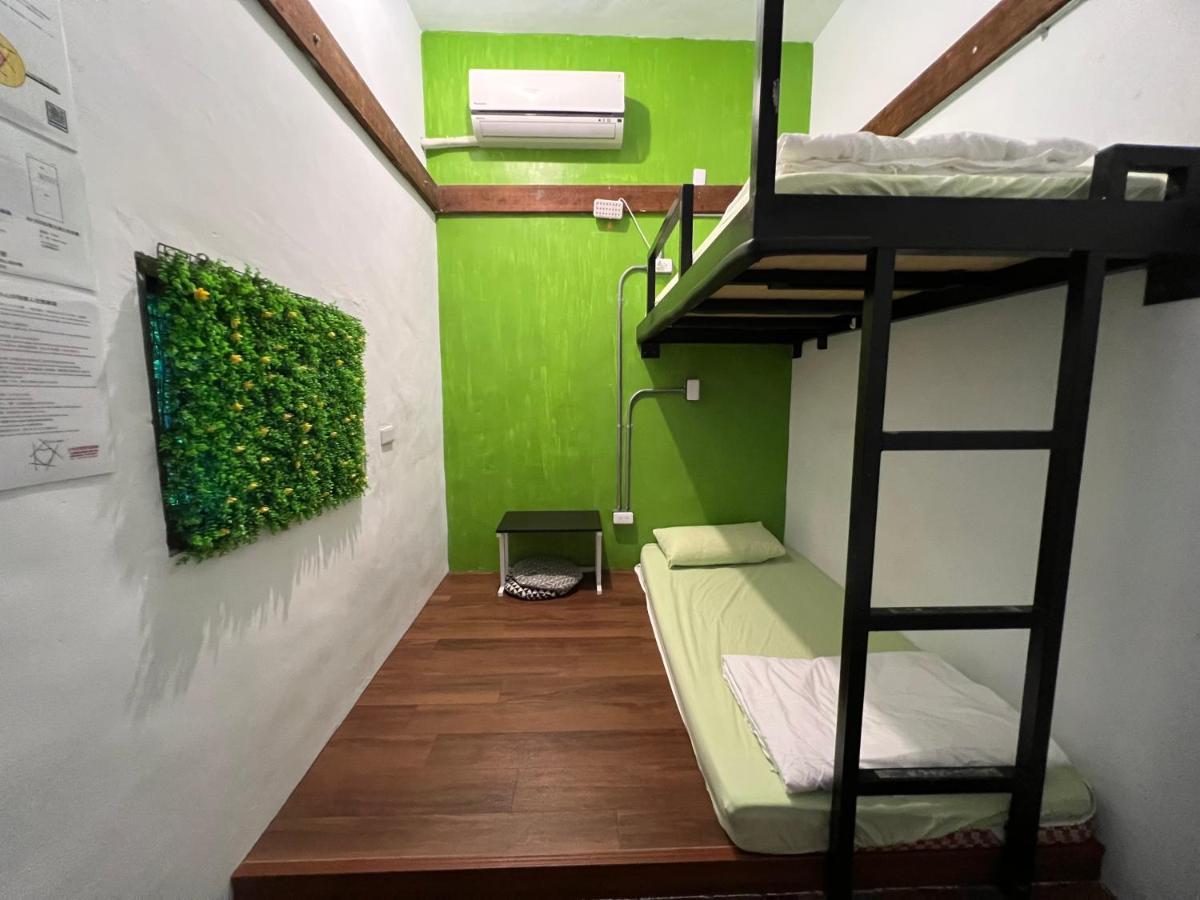 小心沙發背包客棧 Apartment Chenggong Exterior photo